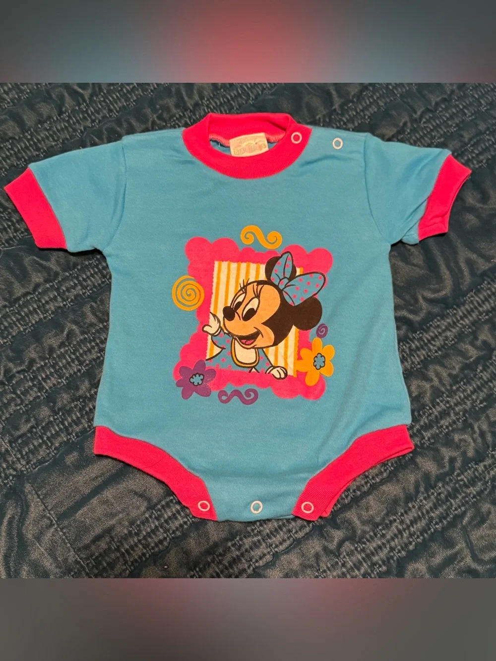 Vintage Disney Babies Minnie Mouse Onesie Newborn – Hong Kong Tag, 80s/90s